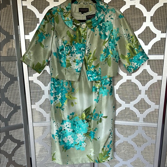 Robbie Bee Dresses & Skirts - Floral Green and Blue Dress with Jacket